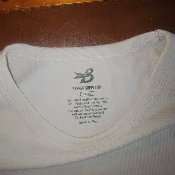 Boston Celtics long sleeve - Picture 2 of 2